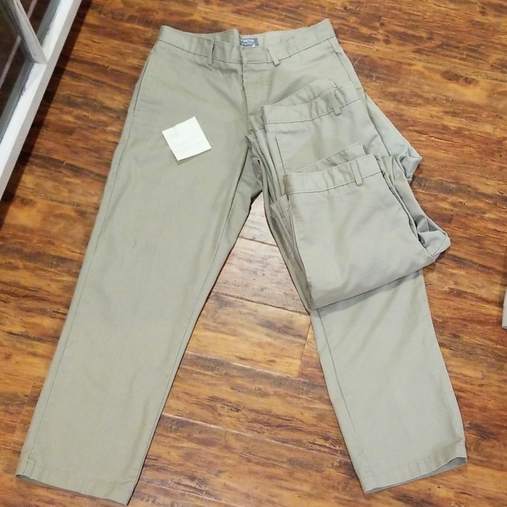 **UNIFORM PANTS LOT-MENS SIZE 33** GREAT CONDITION
